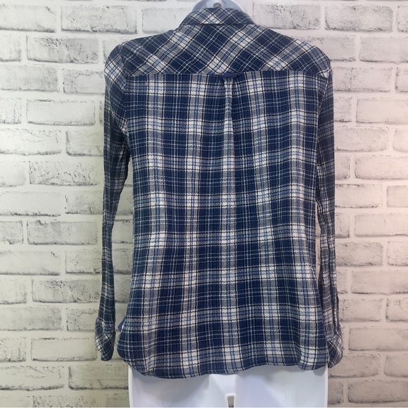 Kut from the Kloth Plaid Snap Up Roll Tab Sleeves Shirt XSP - Picture 3 of 9